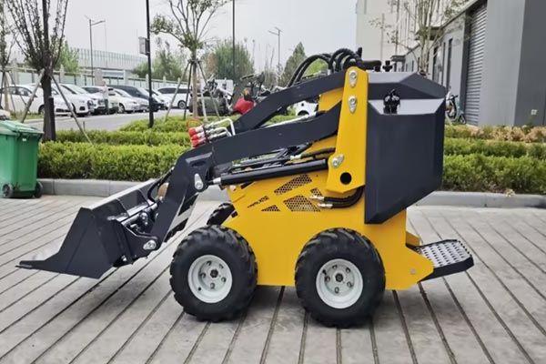 Ano ang mga pag -andar ng isang maliit na loader